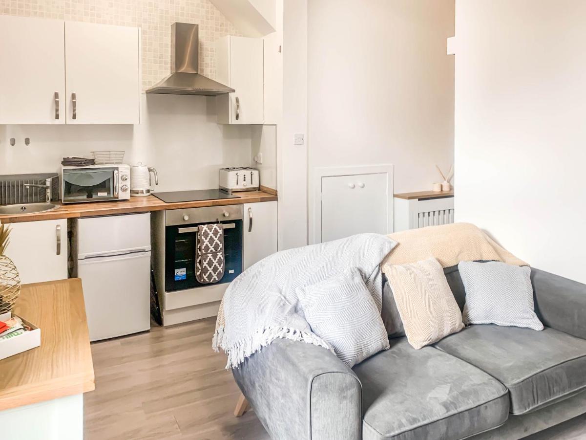 The Rosebery Retreat By The Castle 1-Bed Apartment Inverness Bagian luar foto