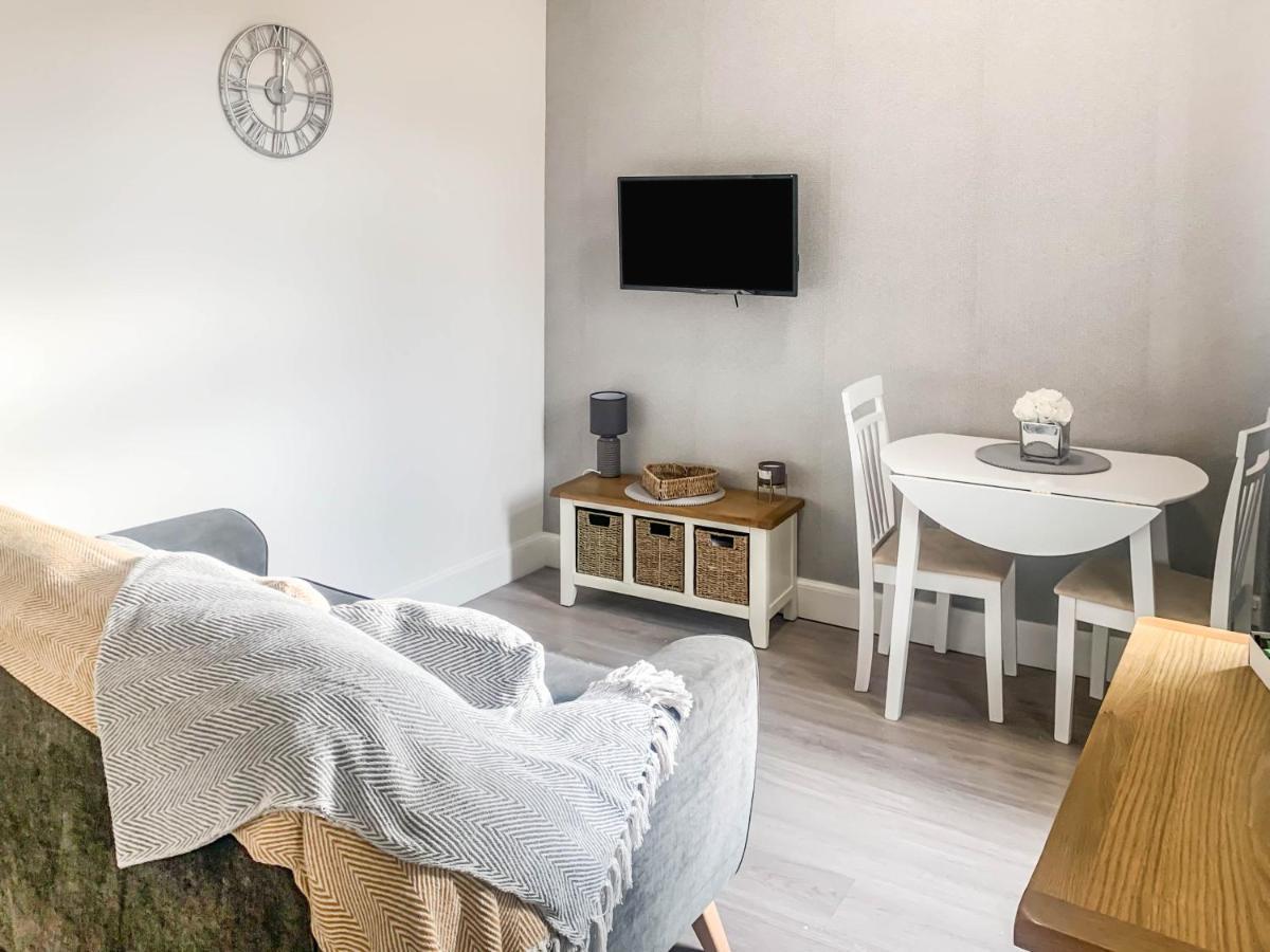 The Rosebery Retreat By The Castle 1-Bed Apartment Inverness Bagian luar foto