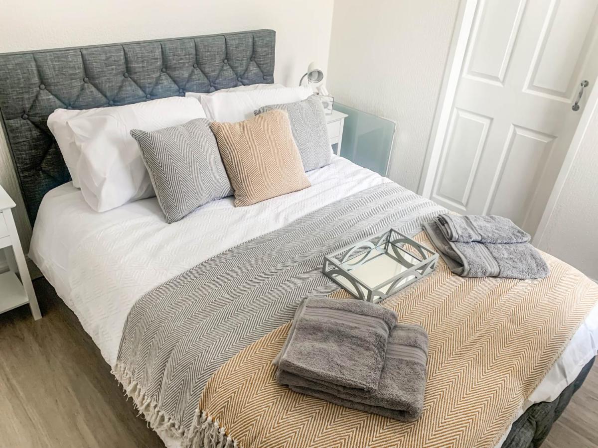 The Rosebery Retreat By The Castle 1-Bed Apartment Inverness Bagian luar foto